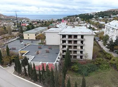 Обследование жилого комплекса в Крыму