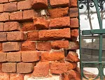 Выветривание кирпичной кладки
